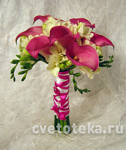 Свадебный букет невесты  R268